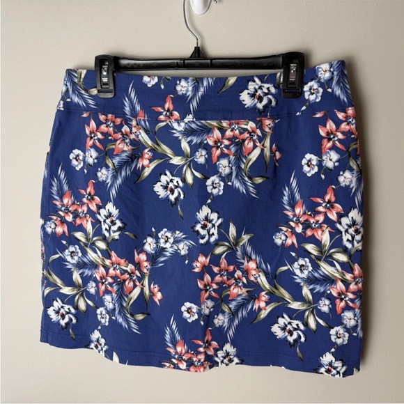 Mario Serrani Italy Comfort Stretch Skort Size Large Floral Built in Shorts Blue - Picture 5 of 7